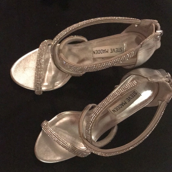 Wedding or prom Steve Madden shoes - Picture 2 of 3